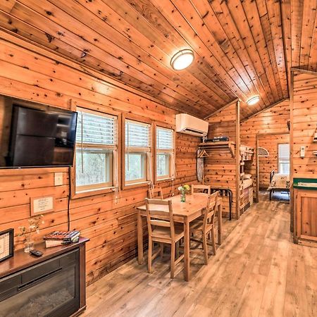 Charming New Bern Log Cabin - Pets Welcome! Экстерьер фото